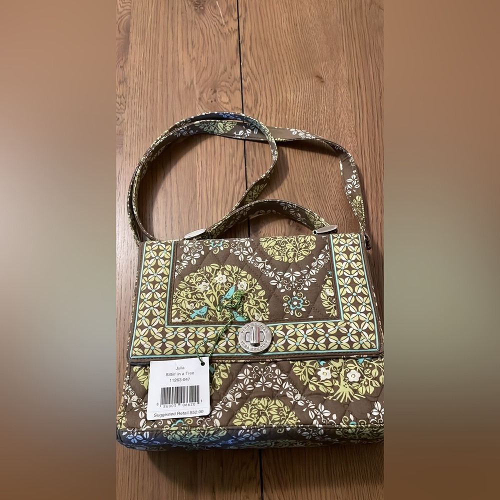 Vera Bradley crossbody style purse